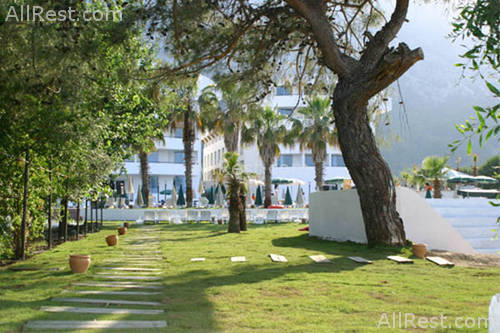Nautilus Resort Hotel 11